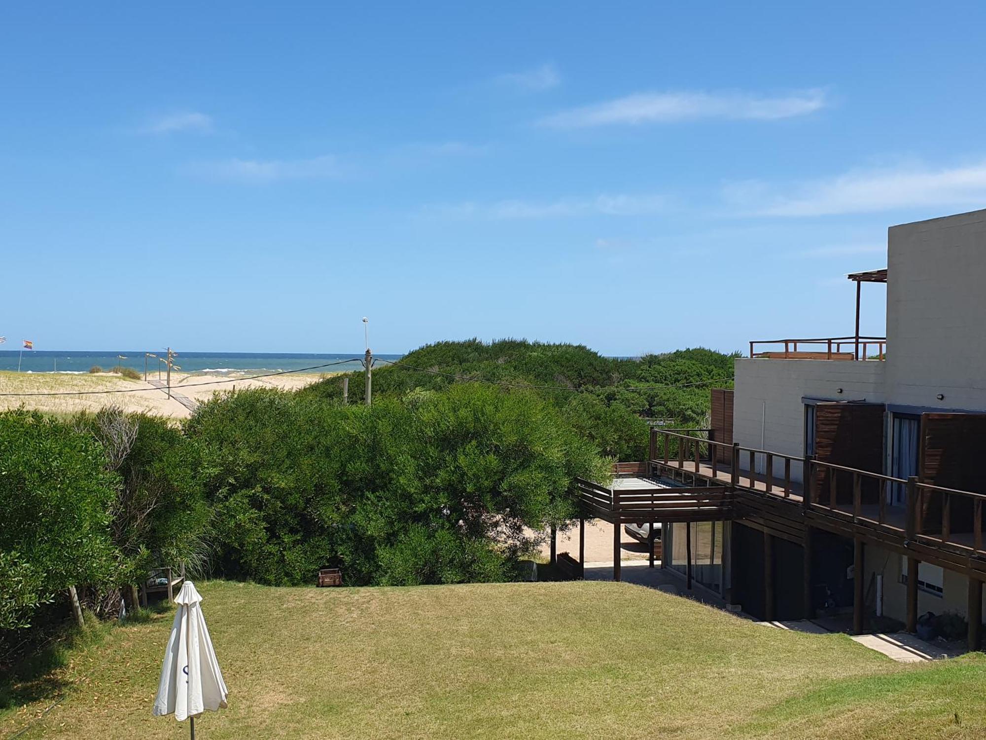 Hotel Playa Chihuahua Пунта-дель-Эсте Экстерьер фото